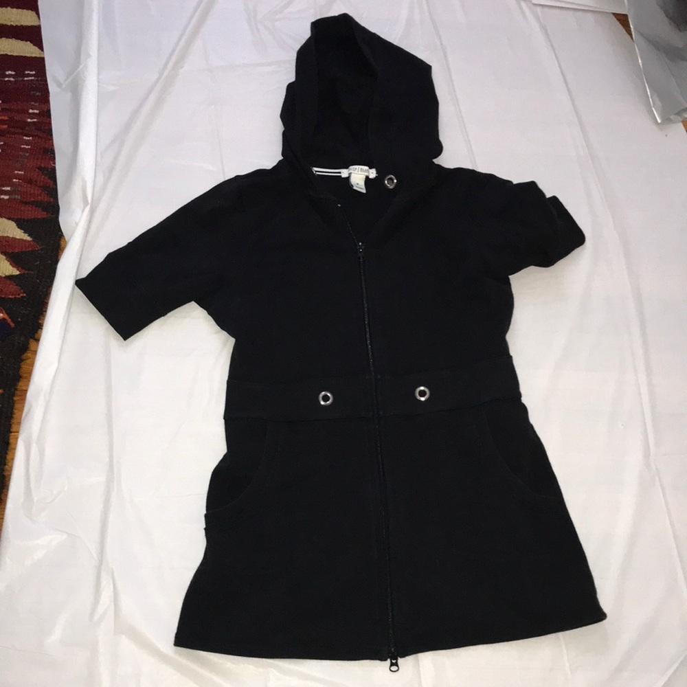 Short sleeve hoody